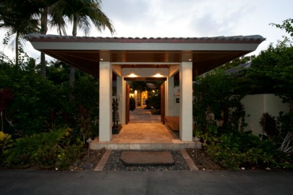 Property Photo: 68-1022 Honokaope Pl HI 96743