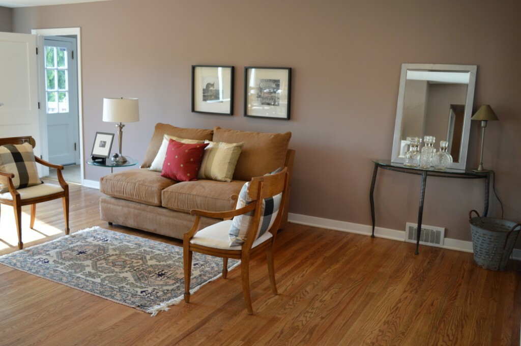 Property Photo: 3636 41st Ave W WA 98199