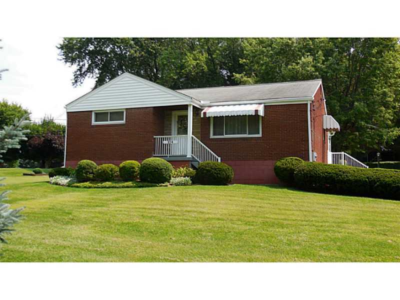 Property Photo:  214 Greggs Lane  PA 15126 