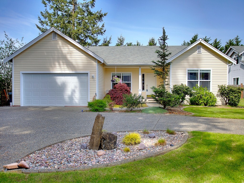 Property Photo: 21522 47th Ave E WA 98387
