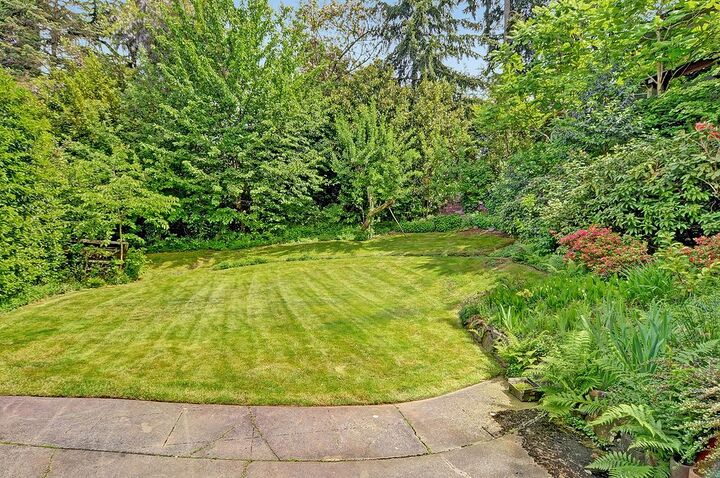 Property Photo: 326 36th Ave E WA 98112