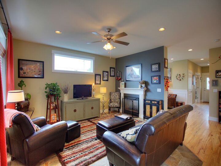 Property Photo:  3104 Sunset Dr W  WA 98466 