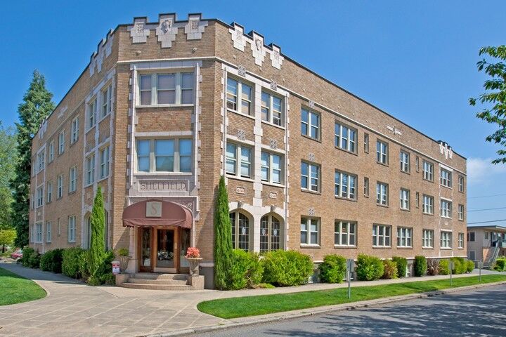 Property Photo:  200 17th Ave E 304  WA 98112 