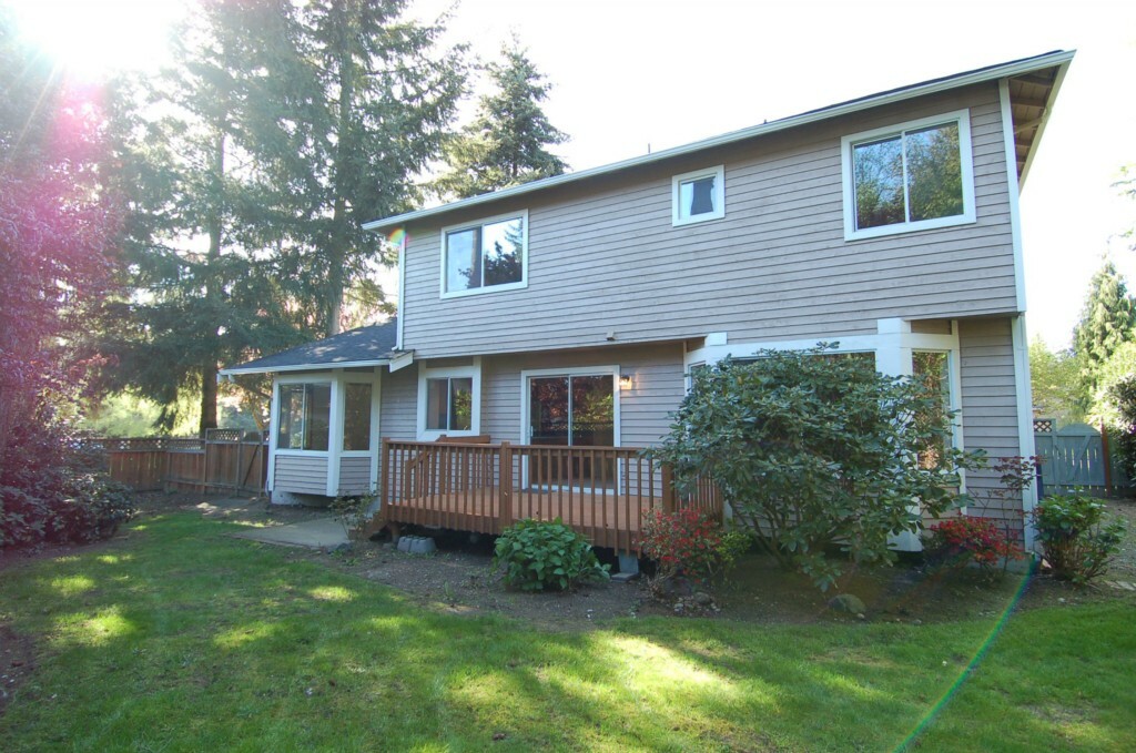 Property Photo:  1426 136th St SE  WA 98012 