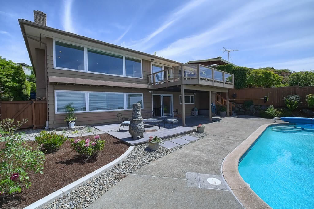 Property Photo:  3615 57th Place SW  WA 98116 