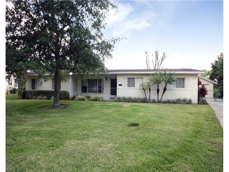 Property Photo:  2800 Overlake Avenue  FL 32806 