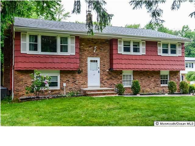 Property Photo:  12 Glen Oak Drive  NJ 07748 