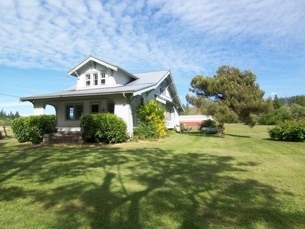 Property Photo:  548 Mox Chehalis Road  WA 98557 