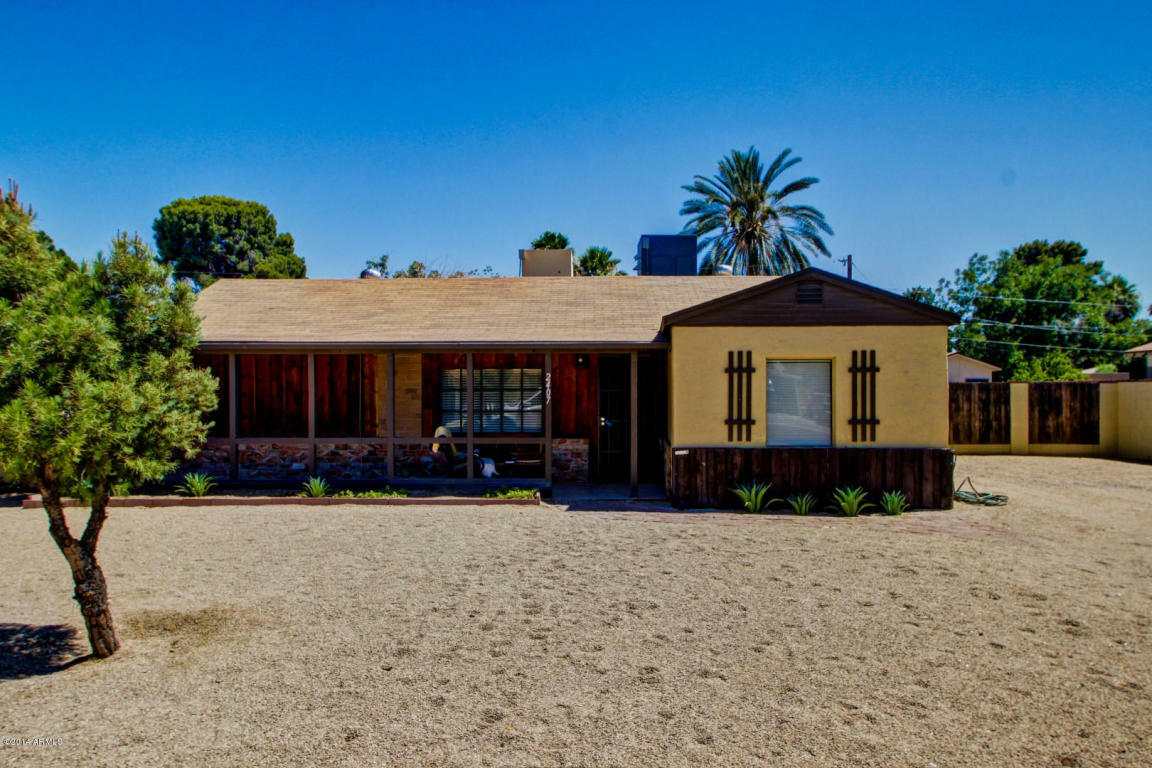 Property Photo:  2407 W San Miguel Avenue  AZ 85015 