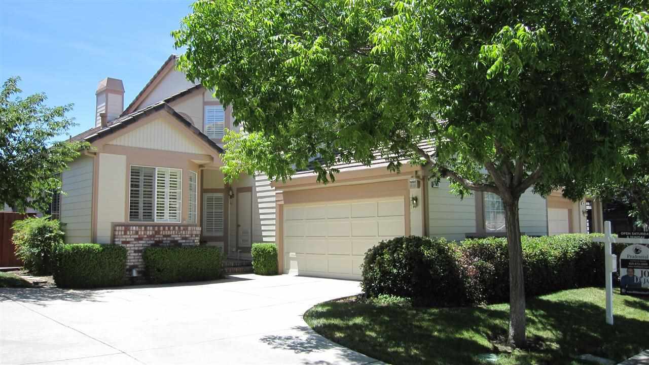 Property Photo:  905 Arrowhead Ter  CA 94517-1237 