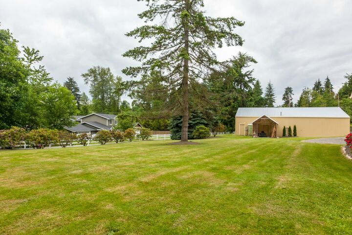 Property Photo:  17405 Snohomish Ave  WA 98296 