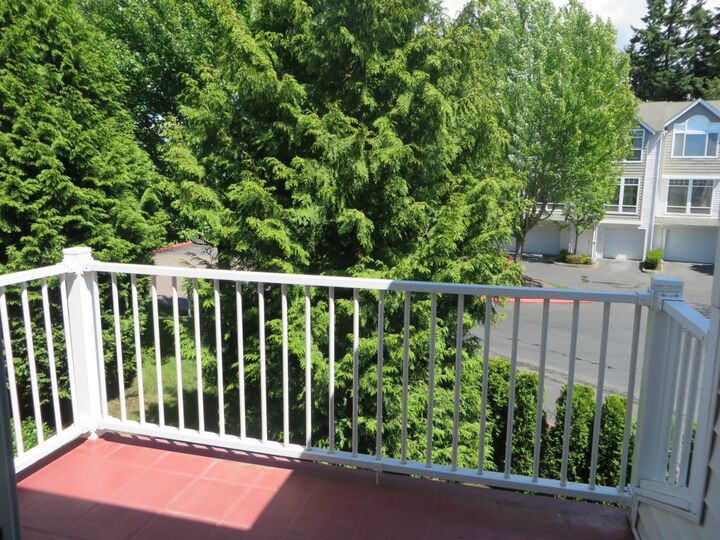 Property Photo:  5500 Harbour Pointe Blvd D202  WA 98275 