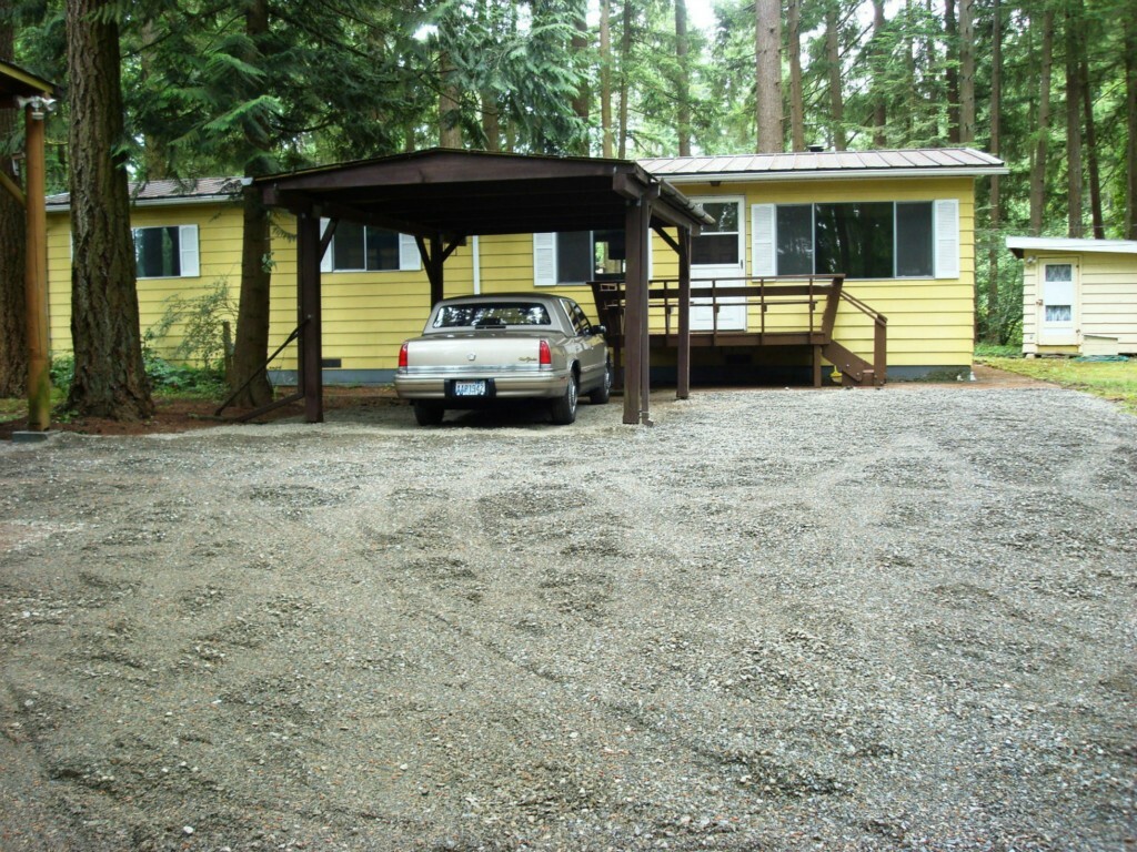 Property Photo:  29418 Kent-Black Diamond Rd SE  WA 98042 