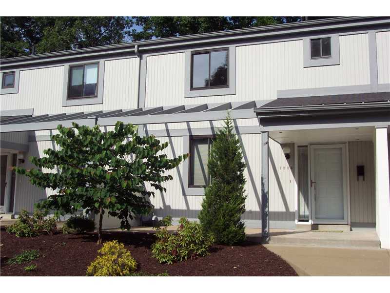 Property Photo:  1553 Pinehurst Drive  PA 15241 