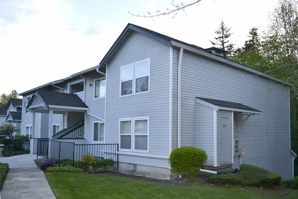 Property Photo:  33020 10th Ave SW D104  WA 98023 