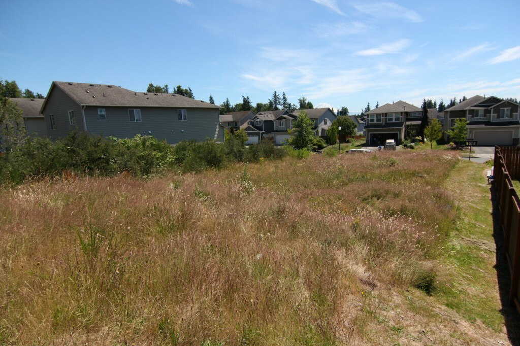 Property Photo:  16108 SE 256th Place  WA 98042 