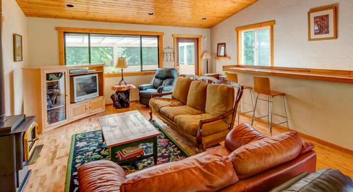 Property Photo:  2348 E Hemmi Road  WA 98226 