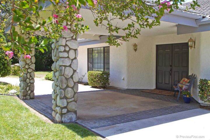 Property Photo:  17790 Valle Verde Rd  CA 92064 