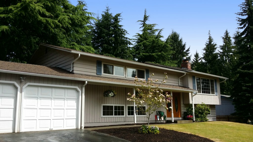 Property Photo:  12612 NE 29th Street  WA 98005 