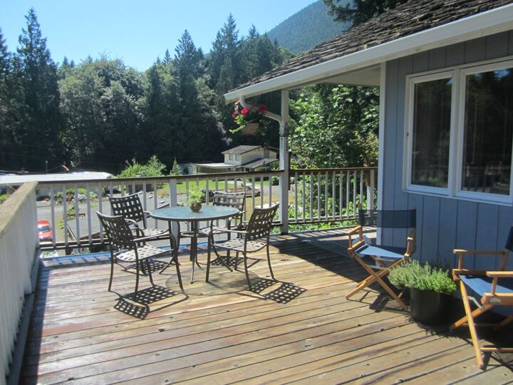 Property Photo: 285 Bee Mill Road WA 98320