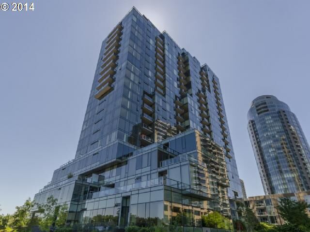 Property Photo:  841 SW Gaines St 435  OR 97239 