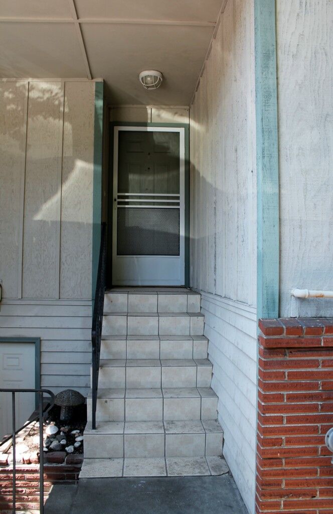 Property Photo:  10745 Greenwood Ave N B  WA 98133 