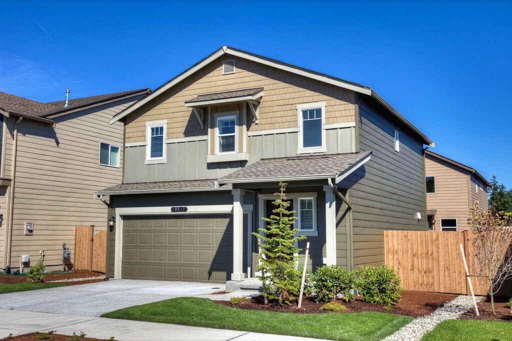 Property Photo: 1616 77th Ave SE 27 WA 98258