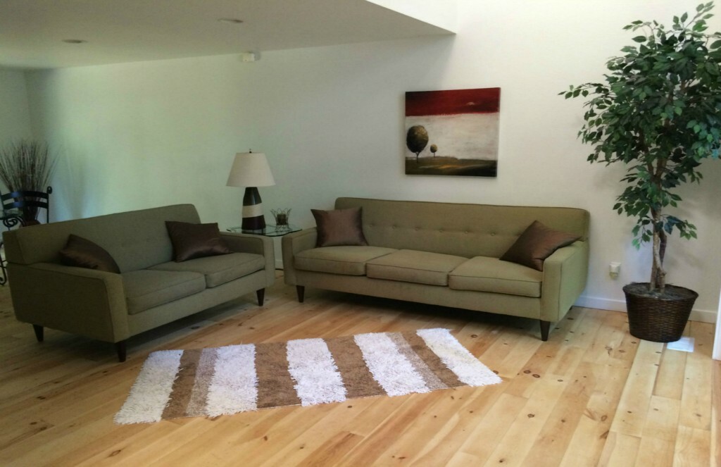 Property Photo: 17627 17th Dr SE WA 98012