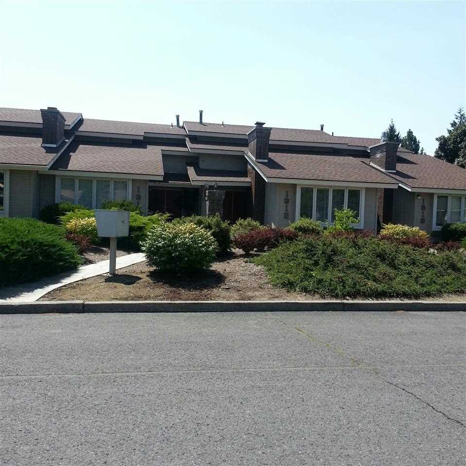 Property Photo: 1312 E 56th Ave 1312 WA 99223