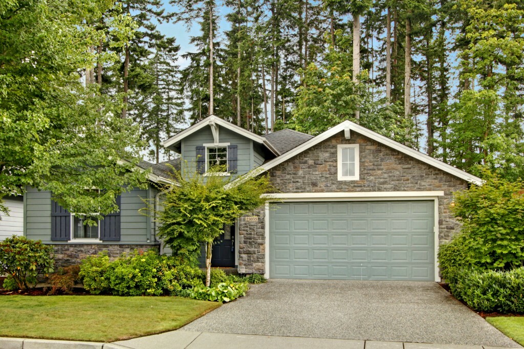 Property Photo:  23035 NE 124th Place  WA 98053 