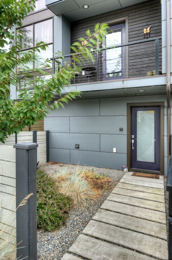 Property Photo:  6712 Mary Ave NW B  WA 98117 