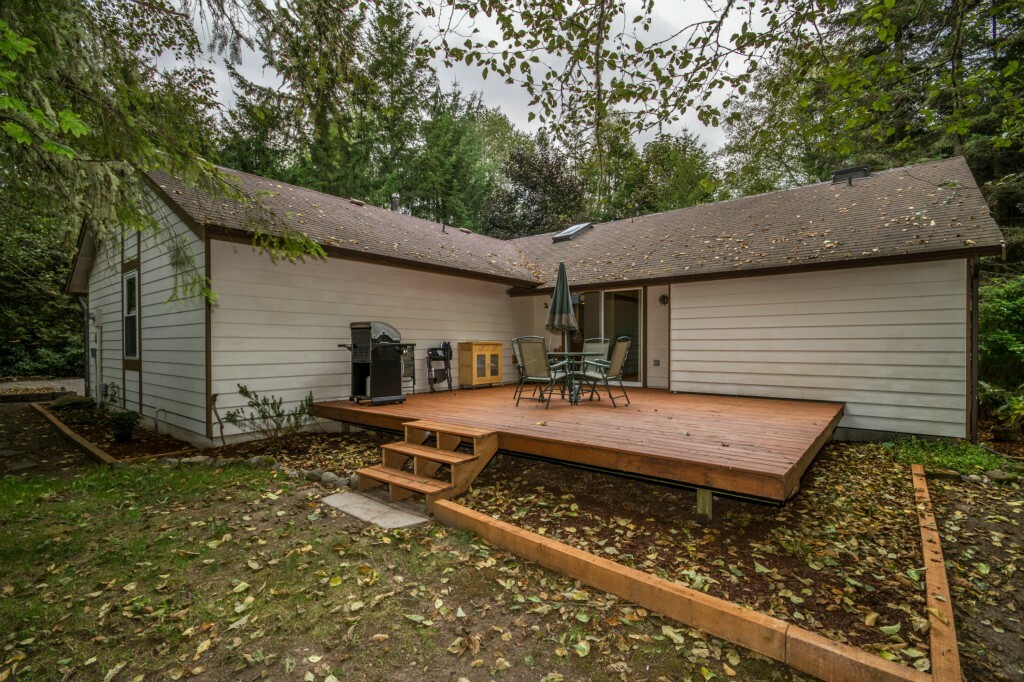 Property Photo:  4841 Ida Dr  WA 98228 