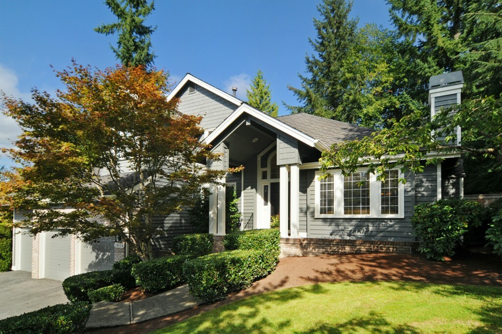 Property Photo: 19834 NE 123rd Ct WA 98077