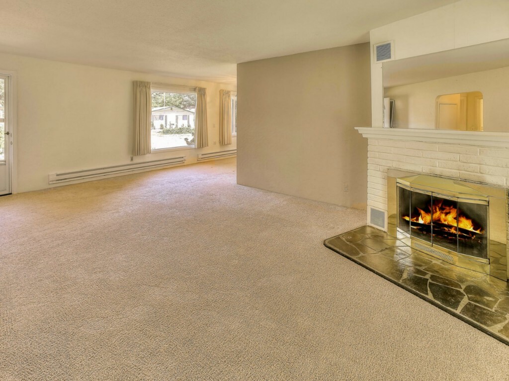 Property Photo:  20 Westlake Ave SW  WA 98498 