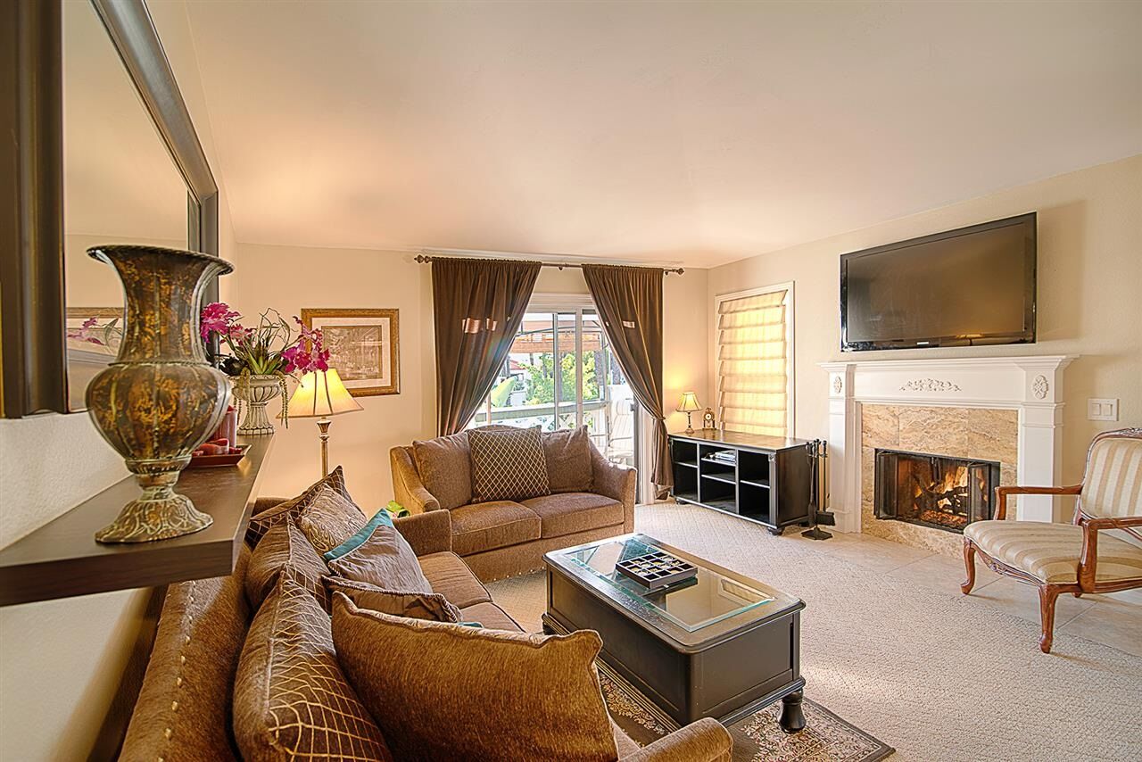 Property Photo: 9414 Twin Trails Dr # 201 CA 92129