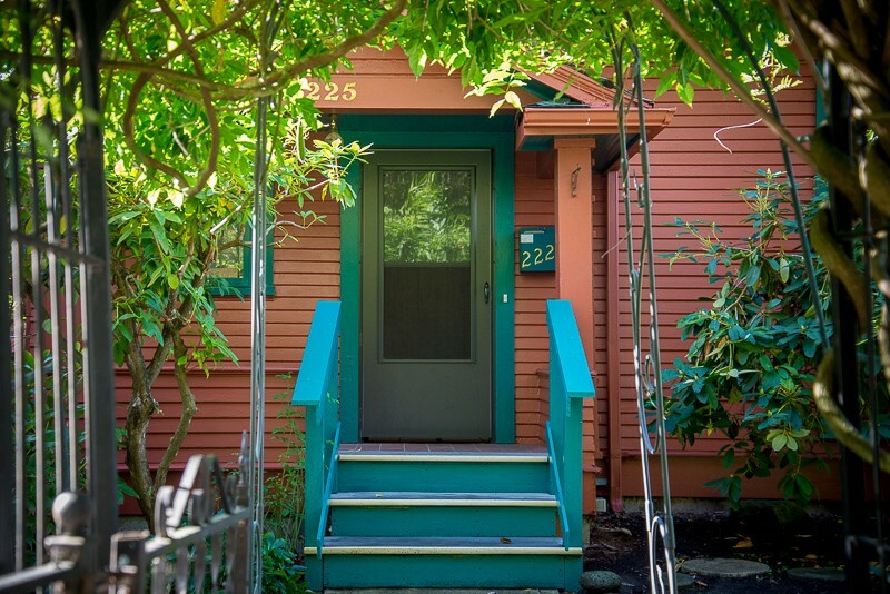 Property Photo:  2225 Walnut St  WA 98225 