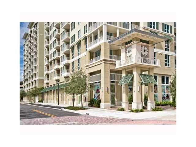 Property Photo:  480 Hibiscus Street 205  FL 33401 