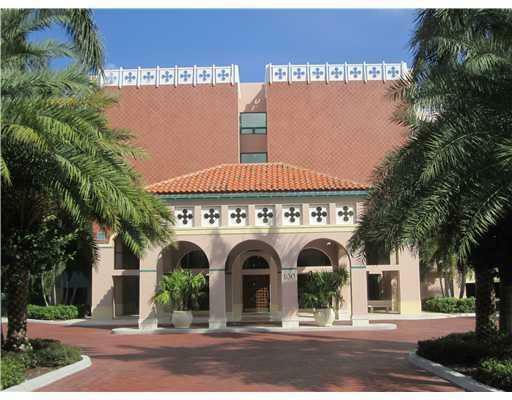 Property Photo:  100 SE 5th Avenue 307  FL 33432 