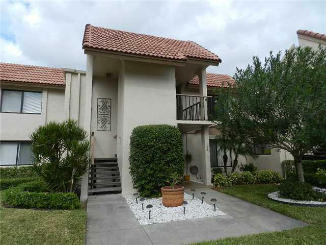 Property Photo:  5645 Fairway Park Drive 202  FL 33437 