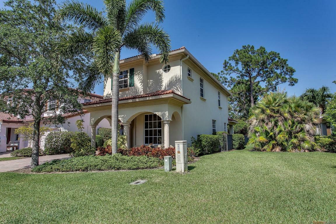 Property Photo:  462 Pumpkin Drive  FL 33410 
