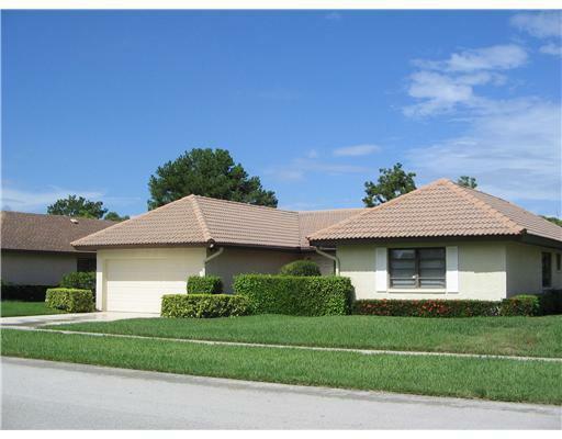 Property Photo:  10395 N Greentrail Drive  FL 33436 