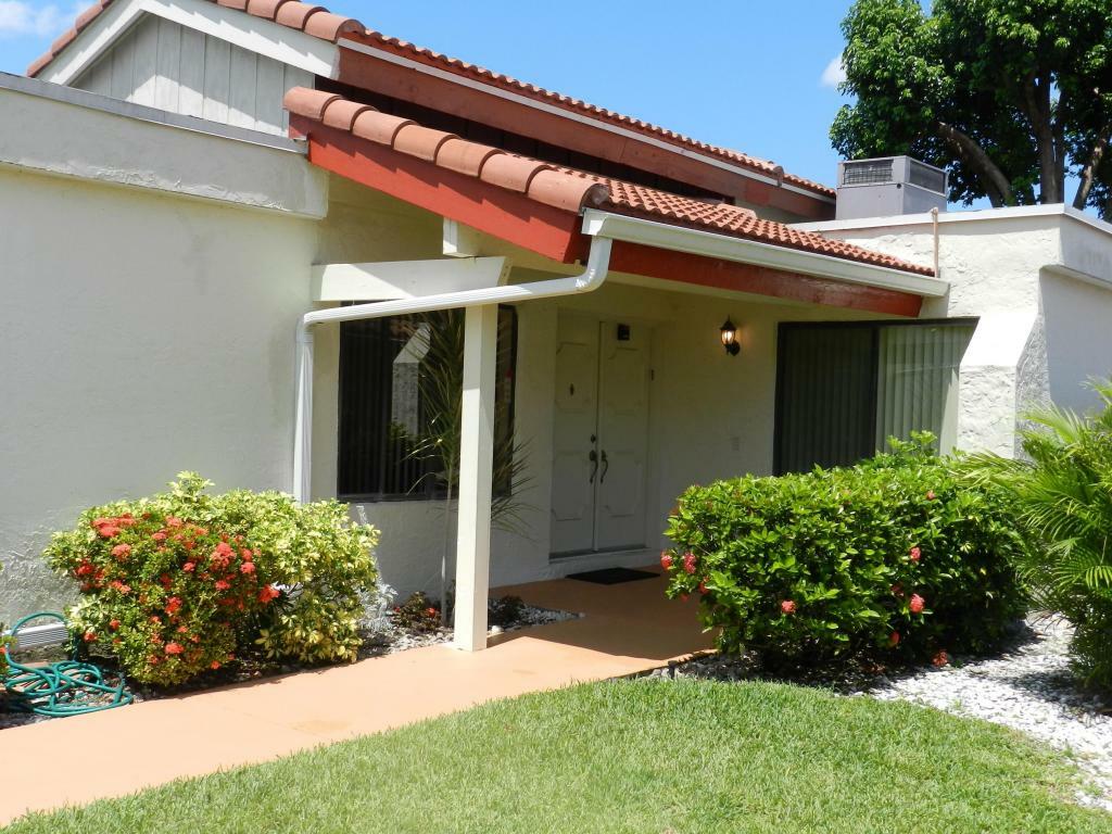 Property Photo:  5580 Piping Rock Drive  FL 33437 