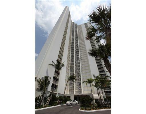 Property Photo:  3000 N Ocean Drive 12H  FL  