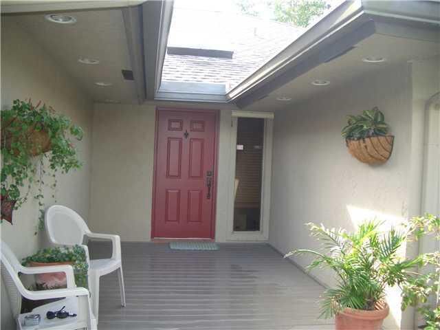 Property Photo:  13922 Columbine  FL 33414 