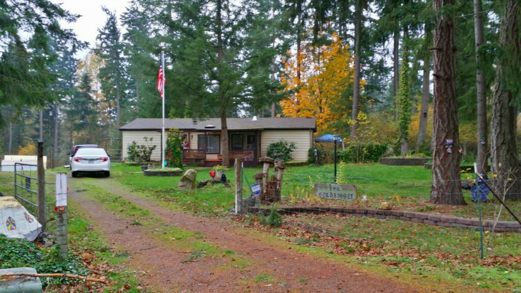 Property Photo:  34716 82nd Ave S  WA 98580 