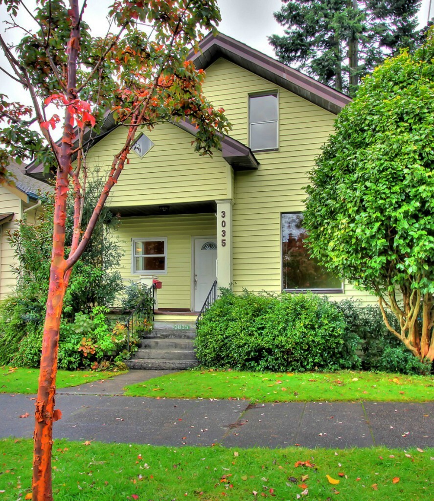 Property Photo:  3035 NW 61st St  WA 98107 