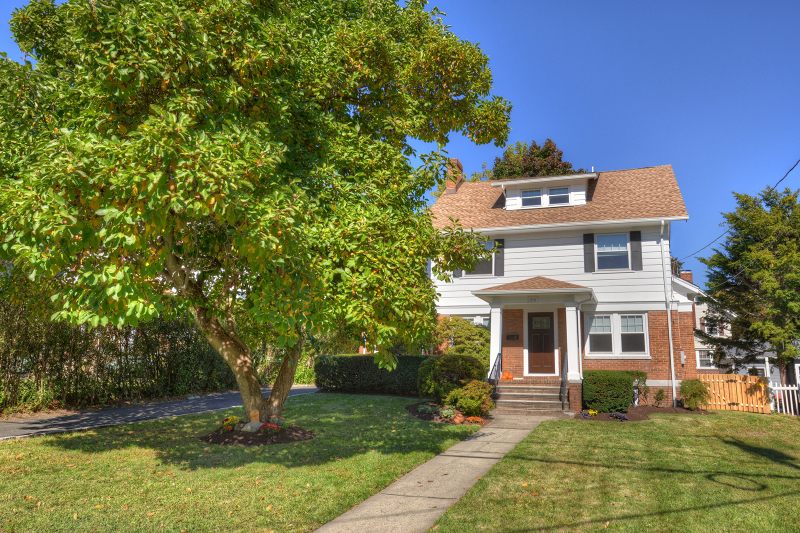 Property Photo: 210 Watchung Ave NJ 07043