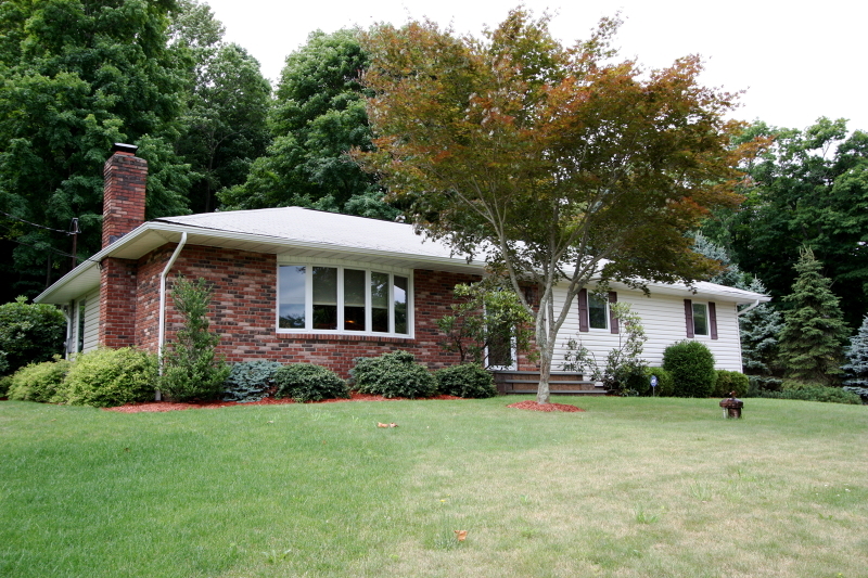 Property Photo:  4 Lawrence Rd  NJ 07869 