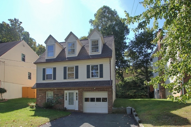 Property Photo:  7 Edison Dr  NJ 07901 