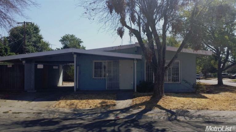 Property Photo:  5600 27th Avenue  CA 95820 